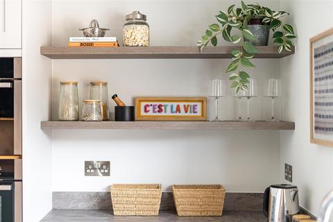 undefined, White Horse Valley, Bratton