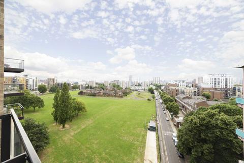undefined, Stainsby Road, London E14
