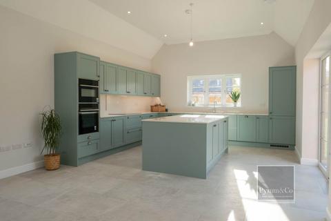 3 bedroom detached bungalow for sale, The Green, Southwold IP18