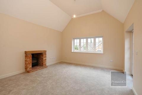3 bedroom detached bungalow for sale, Halesworth Road, Southwold IP18