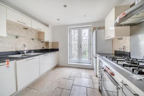 2 bedroom flat for sale, Grand Regency Heights,  Ascot,  Berkshire,  SL5