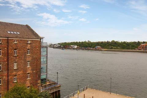 1 bedroom apartment for sale, Duke Street, Smiths Dock, North Shields