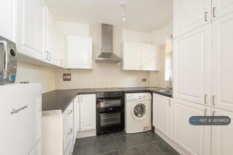 1 bedroom flat for sale, Stewarts Road, Wandsworth, London, SW8 4DP