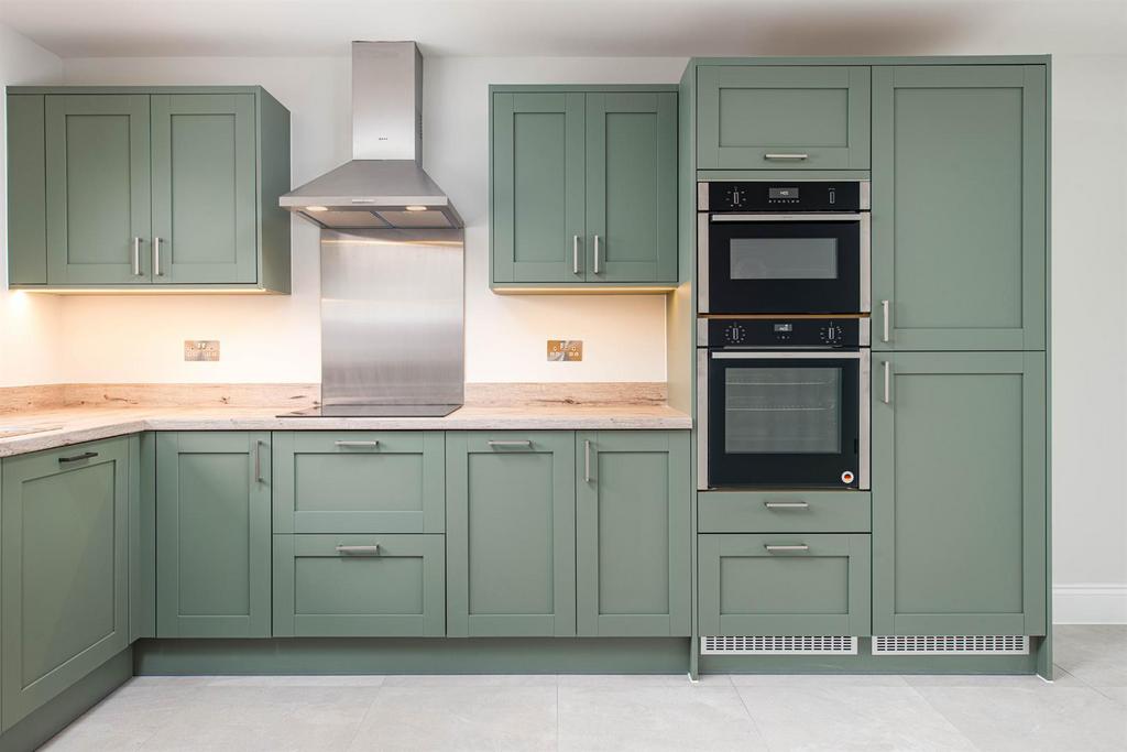 Plot 12 Kitchen 1.jpg