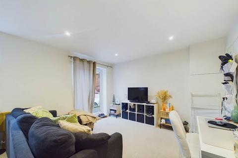1 bedroom apartment to rent, Frances Road , Bournemouth , Dorset