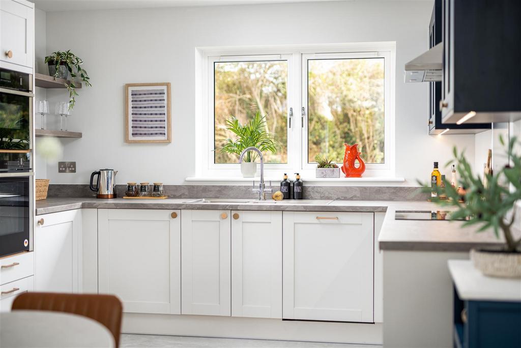 Kitchen 5.jpg