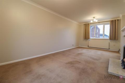 2 bedroom semi-detached house to rent, Elmwood Drive, Mosborough, S20