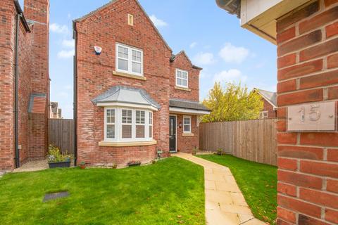 3 bedroom detached house for sale, Commander Drive, Paddington, WA1