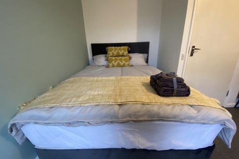 undefined, Rm 3, Bringhurst, Orton Goldhay, Peterborough