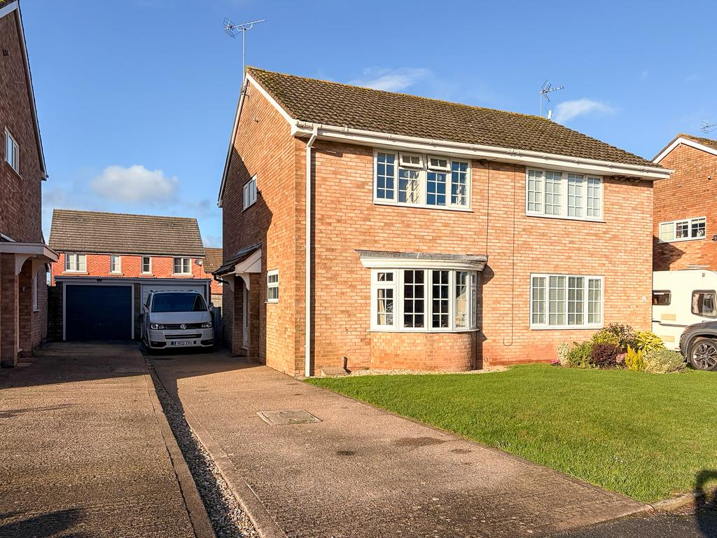 53 White House Drive - Front