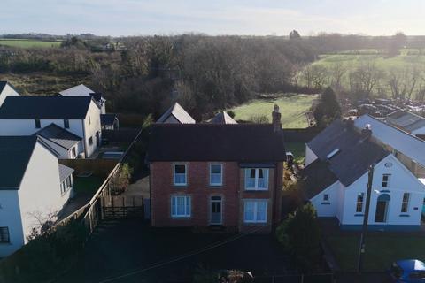 4 bedroom detached house for sale, Clarbeston Road, SA63