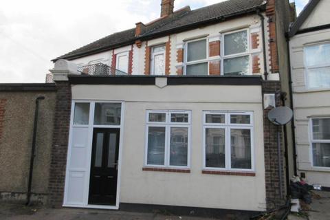 undefined, Gff     Hamlet Court Road, Westcliff On Sea
