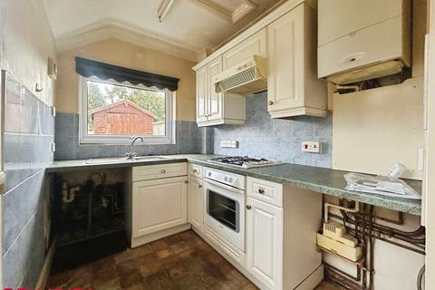 2 bedroom terraced house for sale, Kings Road, Oakham LE15