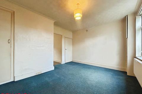2 bedroom terraced house for sale, Kings Road, Oakham LE15