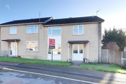 3 bedroom semi-detached house for sale, Chestnut Avenue, Stonehouse