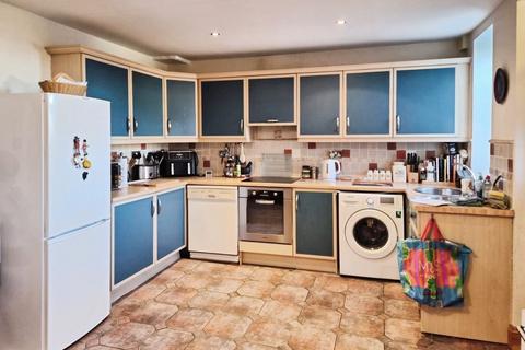 2 bedroom semi-detached house for sale, Ewehurst Crescent, Stanley DH9