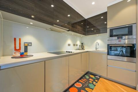 1 bedroom flat for sale, Rathbone Market, Canning Town, London, E16