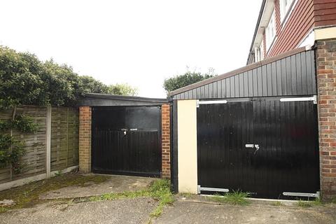 Property to rent, Woking GU22