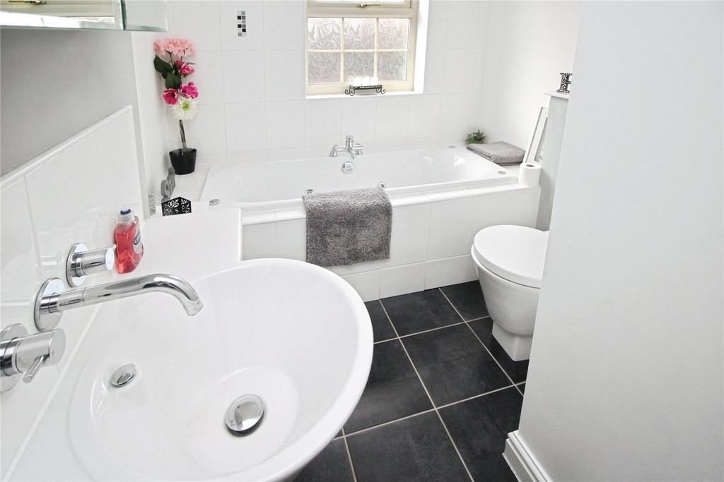 Bathroom/Wc