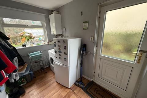 3 bedroom semi-detached house for sale, Sunnybank Road, Halifax HX2