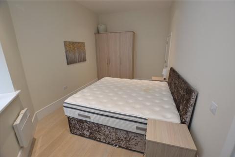 2 bedroom flat to rent, Dock Office, Furness Quay, Salford, M50