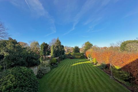 undefined, Dover Road, Walmer, Deal, Kent, CT14