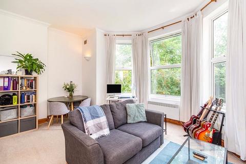 1 bedroom flat for sale, Ewell Road, Surbiton KT6
