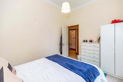 1 bedroom flat for sale, Ewell Road, Surbiton KT6