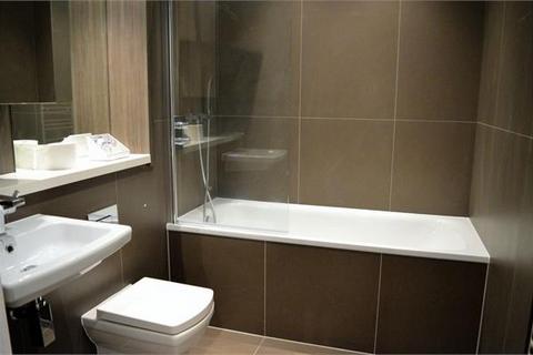 1 bedroom apartment to rent, Staines Road, Hounslow TW3
