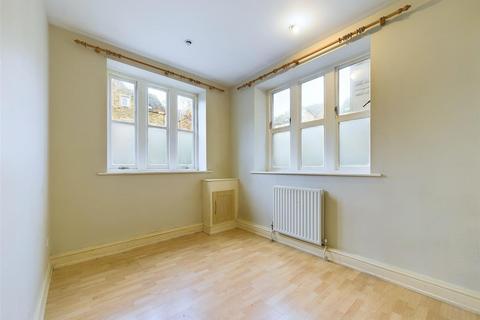 undefined, Tapton Mount Close, Broomhill, Sheffield, S10 5DJ