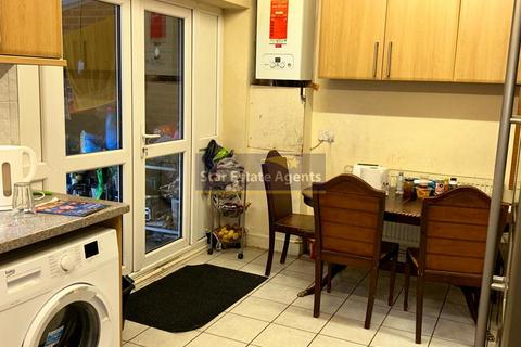 undefined, Greenford UB6