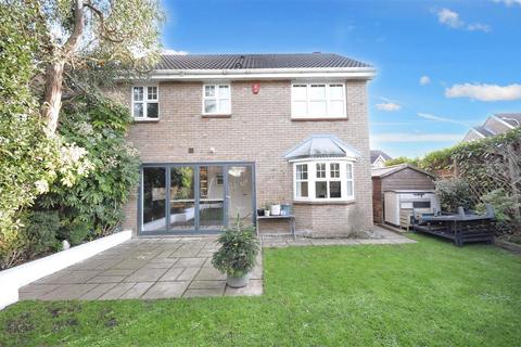4 bedroom detached house for sale, Trinity Drive, Stone