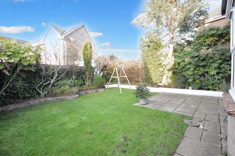 4 bedroom detached house for sale, Trinity Drive, Stone