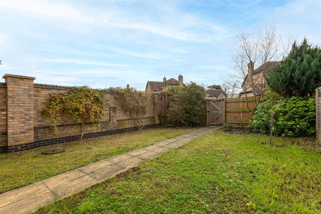 South Facing Garden