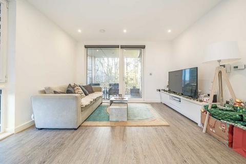 2 bedroom flat for sale, Cornforth Lane, London NW7