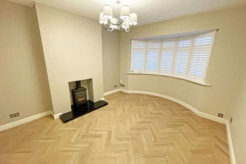 3 bedroom semi-detached house for sale, Aylestone Lane, Wigston, Leicestershire, LE18 1BB