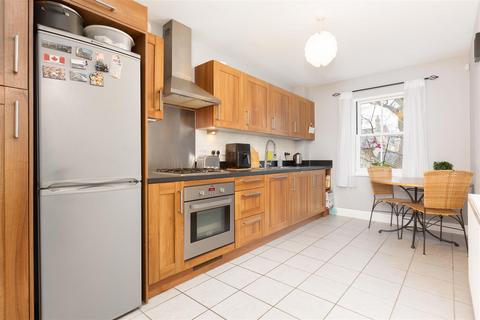 2 bedroom maisonette for sale, Doyle Place, Fairfield, SG5 4BF