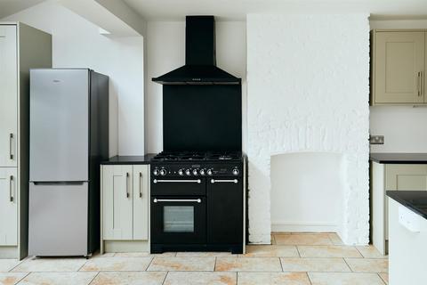 undefined, Pyrmont Road, Chiswick, W4