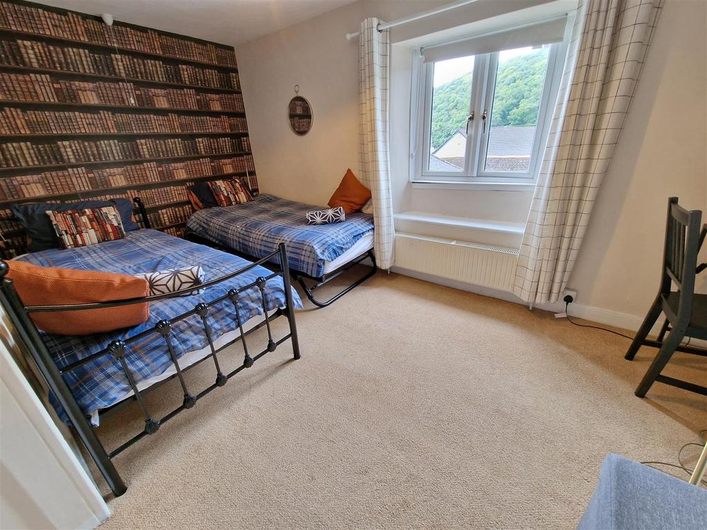 Bedroom 3.2.jpg