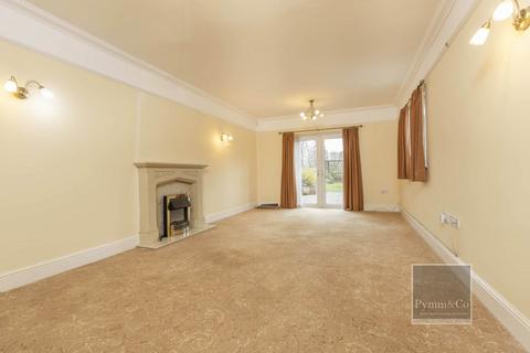 5 bedroom detached house for sale, Holt Road, Norwich NR10