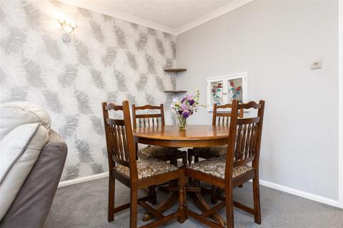 3 bedroom semi-detached house for sale, Bedford Road, Letchworth Garden City, SG6 4EA