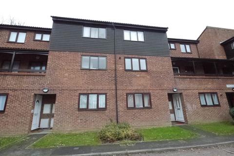 1 bedroom flat to rent, Wordsworth Court,, Hatfield