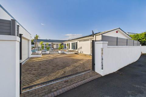 5 bedroom detached house for sale, La Route Des Gentes, St Brelade