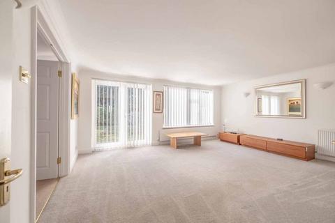 4 bedroom detached house for sale, Milton Avenue, Gerrards Cross SL9