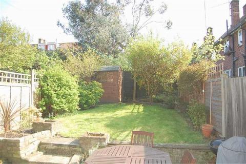 3 bedroom house to rent, Parkstead Road, LONDON SW15