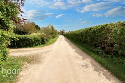 4 bedroom detached bungalow for sale, Kingway View, Corston
