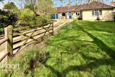 4 bedroom detached bungalow for sale, Kingway View, Corston