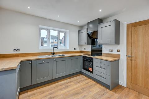 undefined, 16 Redford Drive, Albrighton, WV7 3DE