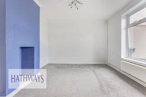 3 bedroom terraced house for sale, Manorbier Drive, Llanyravon, NP44