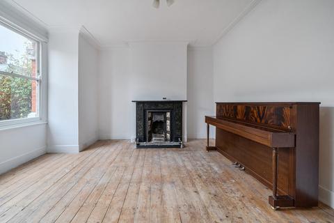 2 bedroom apartment for sale, Seaford Road, London